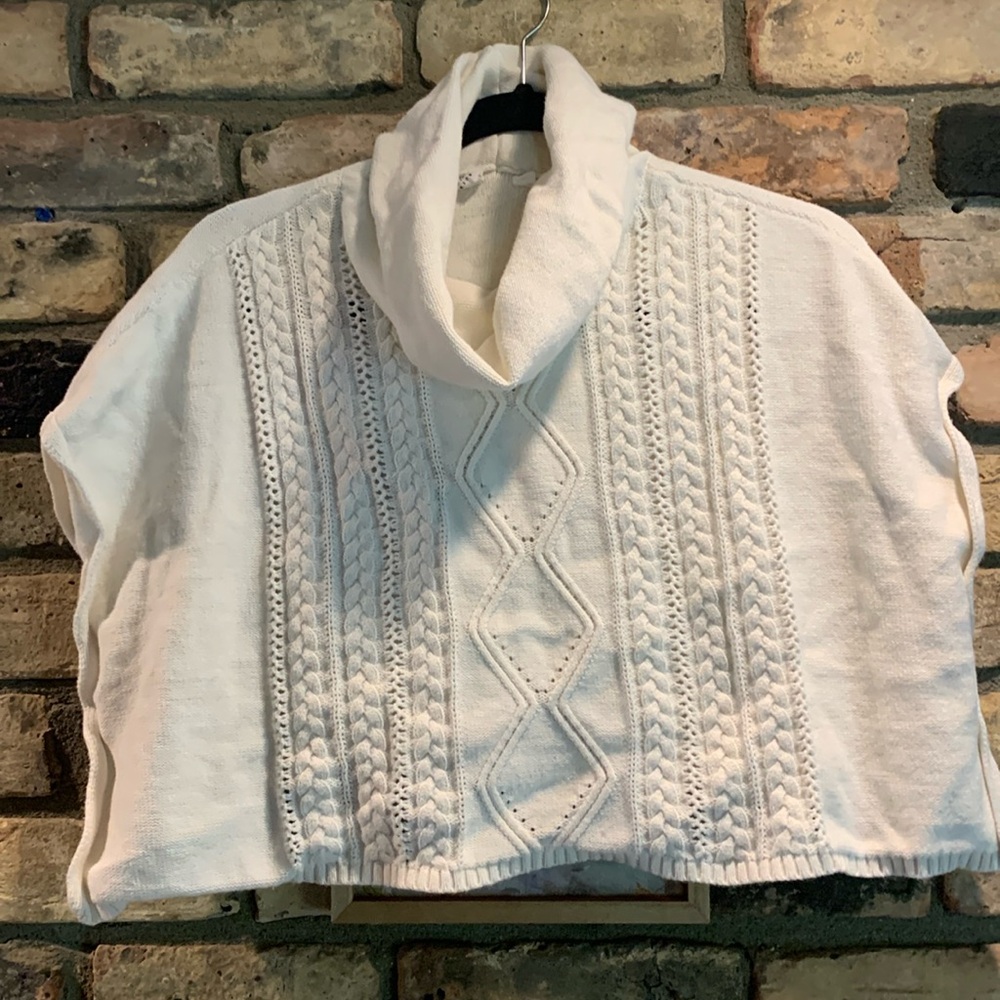 Gap girls size 6 sweater poncho